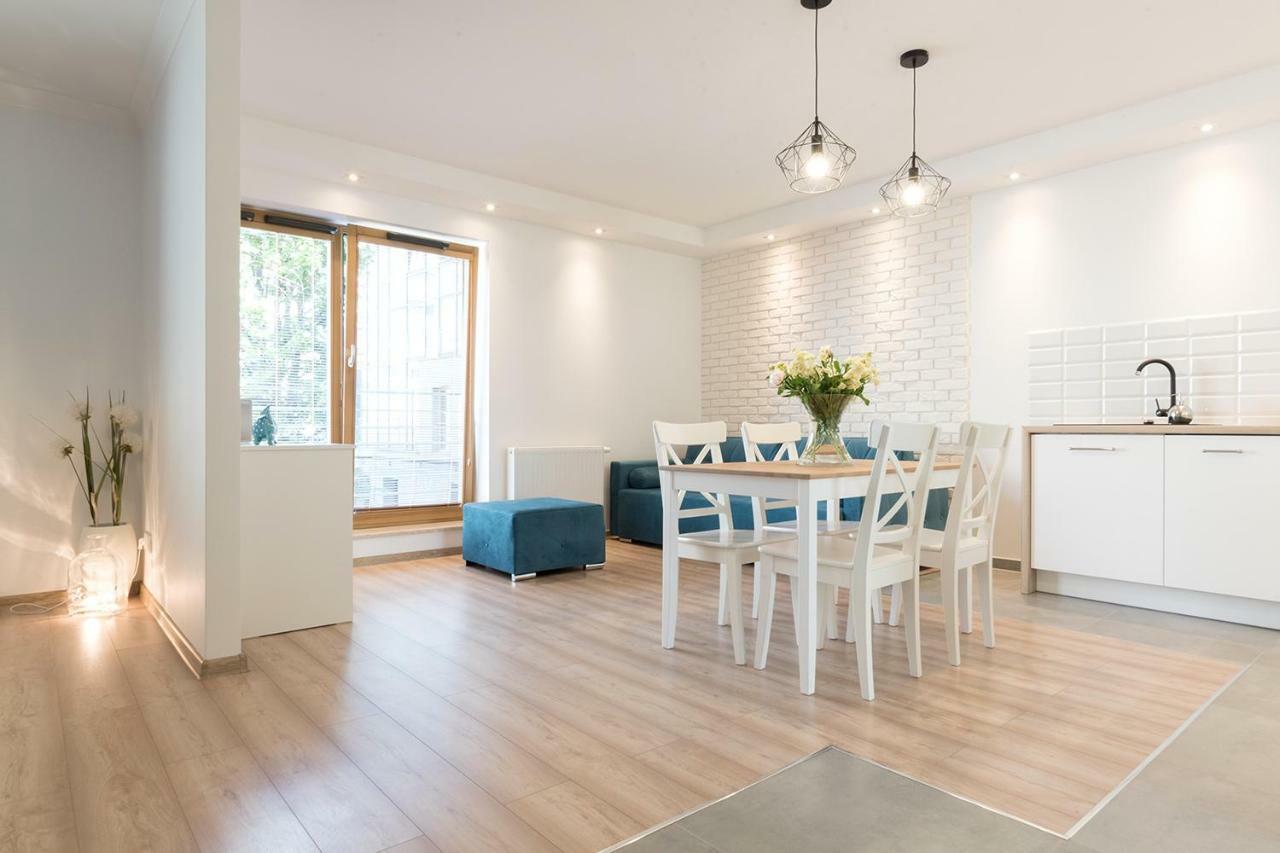 Blue Apartment In Vibrant Heart Of Γκντίνια Εξωτερικό φωτογραφία